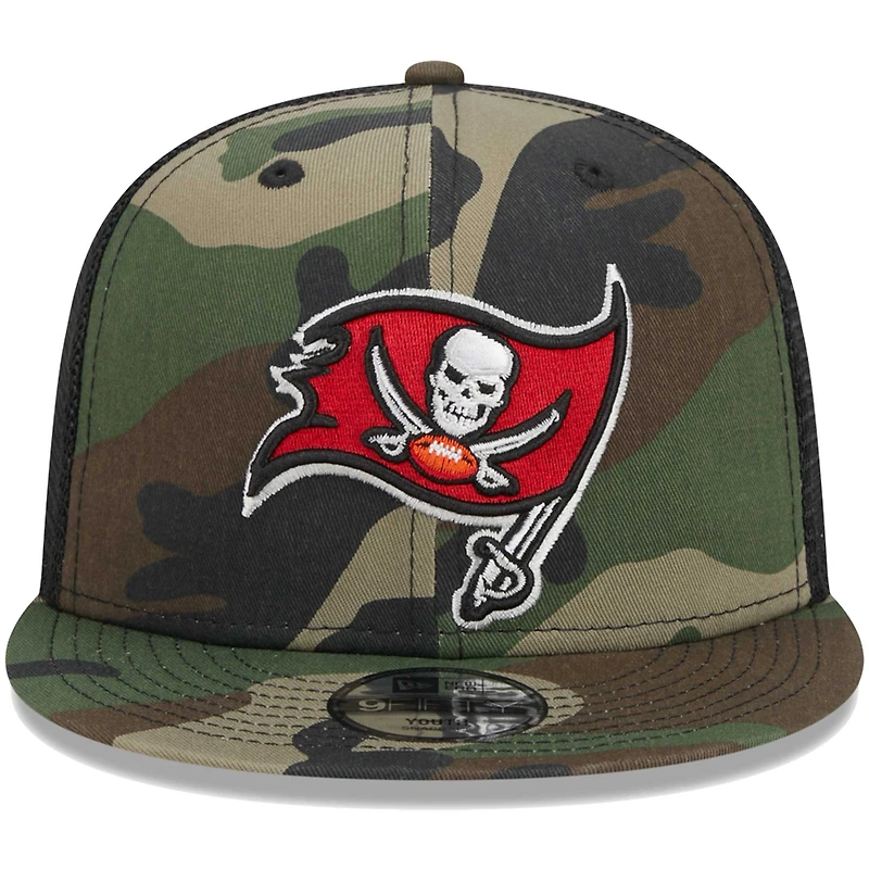Youth New Era Camo Tampa Bay Buccaneers  Main Trucker 9FIFTY Snapback Hat
