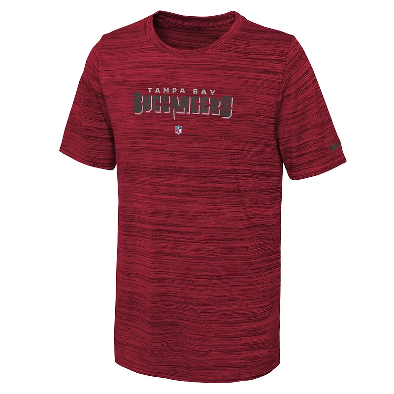 T-shirt Nike Tampa Bay Buccaneers Team Sideline Velocity Performance rouge pour jeune