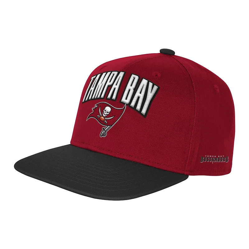 Youth Outerstuff Red Tampa Bay Buccaneers Essentials Snapback Hat