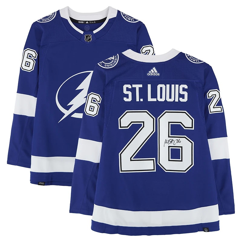 Maillot bleu adidas autographié de Martin St. Louis, joueur du Lightning de Tampa Bay.