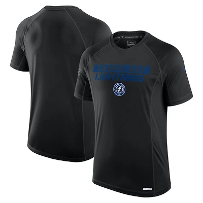 T-shirt authentique Pro Tech noir Tampa Bay Lightning Fanatics pour homme