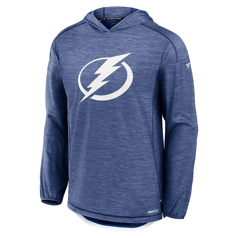 Sweat à capuche léger authentique Pro Rink bleu de Tampa Bay Lightning Fanatics pour hommes