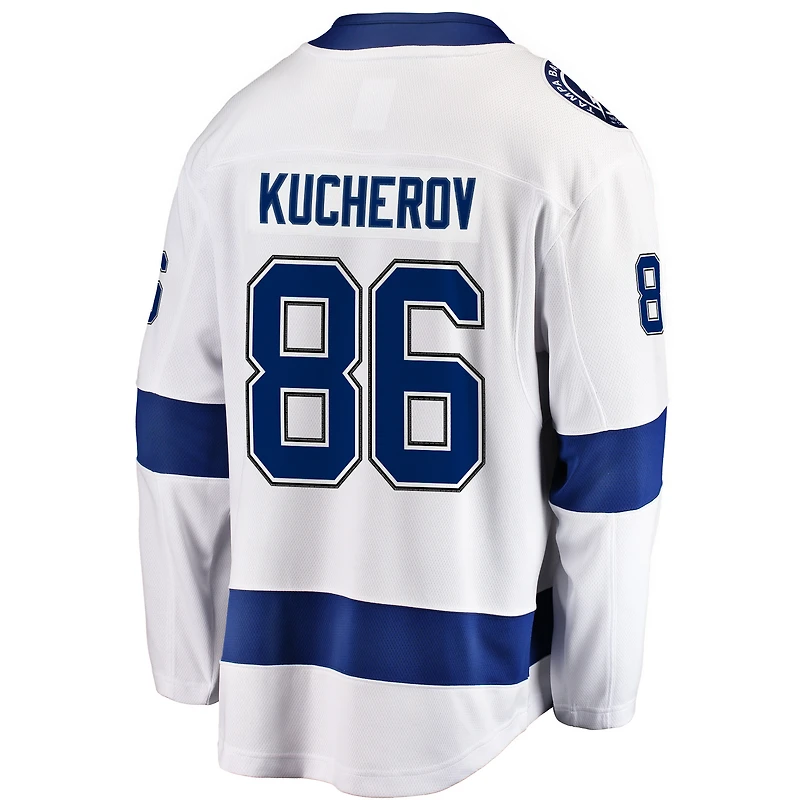 Maillot de joueur échappé Premier Breakaway du Lightning Tampa Bay Fanatics Nikita Kucherov pour hommes, blanc