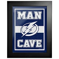 Foudre de Tampa Bay - Oeuvre encadrée de 12'' x 16'' Man Cave