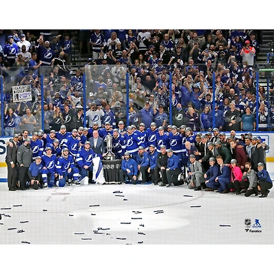 Photographie de célébration l'équipe championne la demi-finale Coupe Stanley 2021 non signée du Lightning Tampa Bay