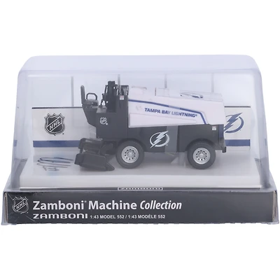 Zamboni moulée sous pression autographiée à l'échelle 1:43 de Victor Hedman par Tampa Bay Lightning