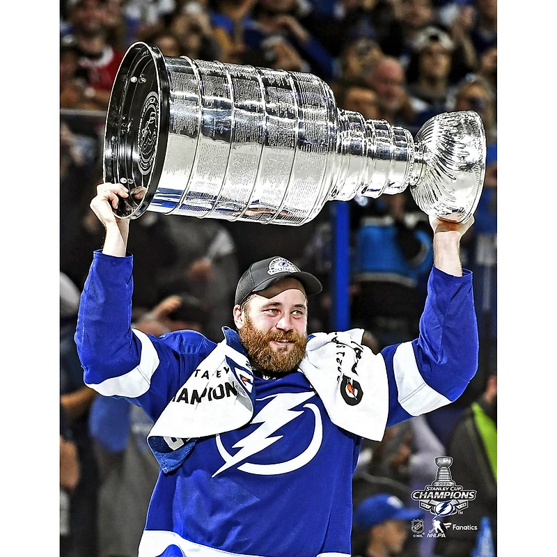 Victor Hedman Tampa Bay Lightning Unsigned 2021 Stanley Cup Champions Raising Photograph