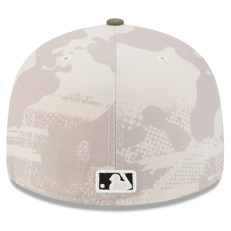 Casquette ajustée 59FIFTY pour homme New Era beige clair/olive Tampa Bay Rays 2025 Armed Forces Day