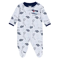 WEAR pour nouveau-nés et nourrissons par Erin Andrews White Tampa Bay Rays Sleep & Play Pull à pieds entièrement zippé avec bavoir