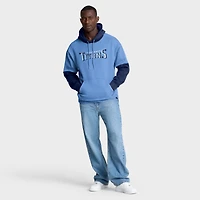 Sweat à capuche bleu clair Fanatics pour homme avec logo casque des Titans du Tennessee