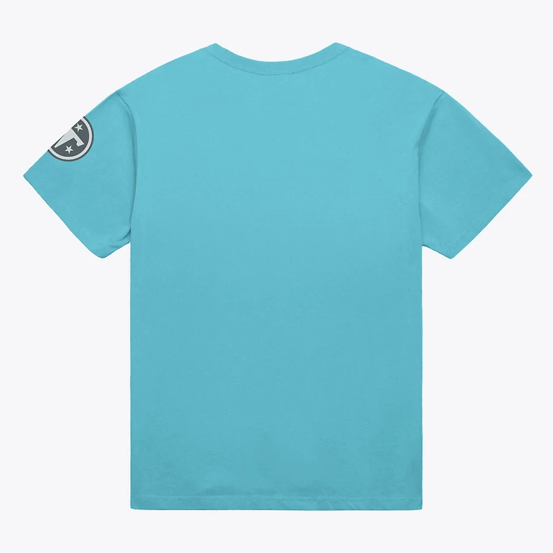 T-shirt classique Mitchell & Ness bleu clair pour homme, représentant l'entraîneur-chef des Titans du Tennessee