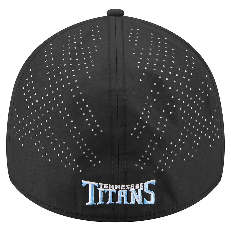 Men's New Era Black Tennessee Titans Night 39THIRTY Flex Hat