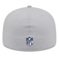 Casquette ajustée New Era grise Tennessee Titans 2025 Sideline Quill Tech 59FIFTY pour homme