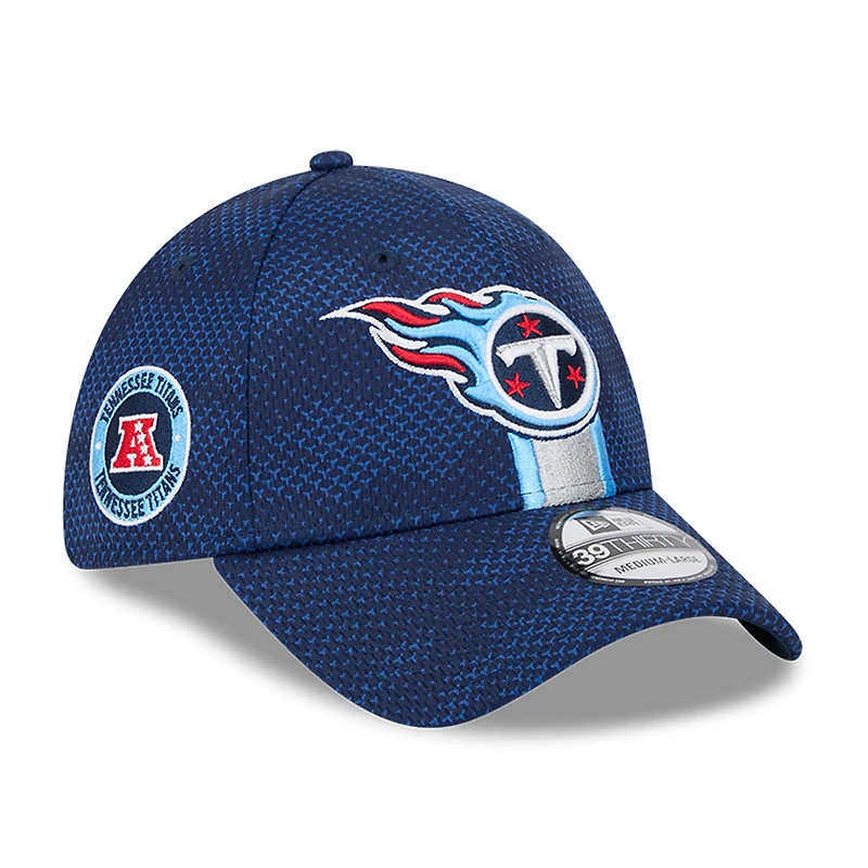 Men's New Era Navy Tennessee Titans 2024 Sideline 39THIRTY Flex Hat