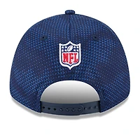 Casquette extensible à bouton-pression New Era pour hommes des Tennessee Titans 2024 Sideline 9FORTY