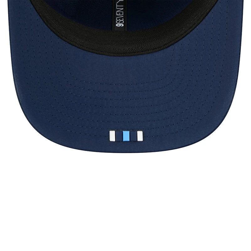 Men's New Era Navy Tennessee Titans 2025 Sideline  9SEVENTY Trucker Adjustable Hat