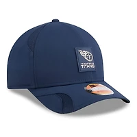 Casquette ajustable New Era bleu marine Tennessee Titans 2025 Sideline M-Crown 9FORTY pour homme