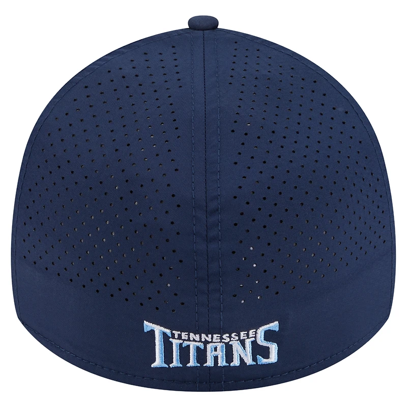 Casquette perforée 39THIRTY Flex bleu marine des Tennessee Titans de New Era pour homme