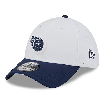 Men's New Era  White/Navy Tennessee Titans 2025 NFL Training Camp 39THIRTY Flex Hat
