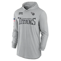 T-shirt à capuche léger et performant manches longues Nike Tennessee Titans 2024 Salute to Service pour homme, gris