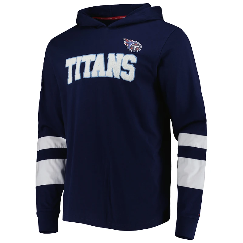 T-shirt à capuche manches longues Alex des Tennessee Titans Tommy Hilfiger pour homme, bleu marine/blanc