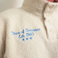 Veste unisexe crème HANG x Tennessee Titans oversize en sherpa à boutons-pression au quart
