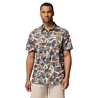 Men's Columbia Camo Tennessee Volunteers Super Slack Tide Omni-Wick Button-Up Shirt
