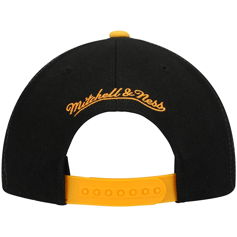 Men's Mitchell & Ness Tennessee Orange/Black Tennessee Volunteers Sharktooth Snapback Hat