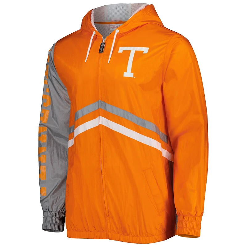 Mitchell & Ness Tennessee Orange Volunteers Undeniable - Veste coupe-vent entièrement zippée pour hommes