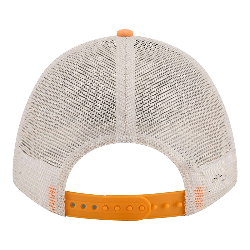 Casquette trucker ajustable New Era Stone/Tennessee Orange Tennessee Volunteers avec écusson effiloché 9FORTY M-Crown A-Frame