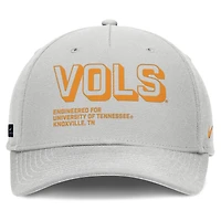 Casquette ajustable Nike grise Tennessee Volunteers 2025 Sideline Dust Pinched Rise pour homme