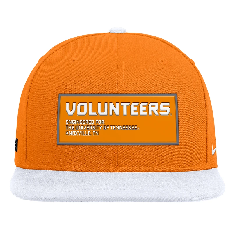 Casquette Nike Tennessee Volunteers 2025 On-Field Patch Pro Dri-FIT Snapback pour homme, orange/blanc