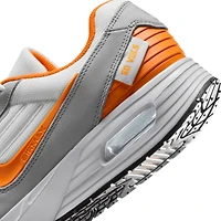 Baskets Nike Air Max Verse blanches unisexes des Tennessee Volunteers