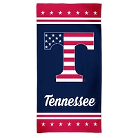 Serviette de plage WinCraft Tennessee Volunteers 60'' x 30'' Patriotic Spectra