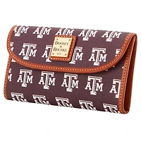 Pochette continentale signature Dooney & Bourke Texas A&M Aggies