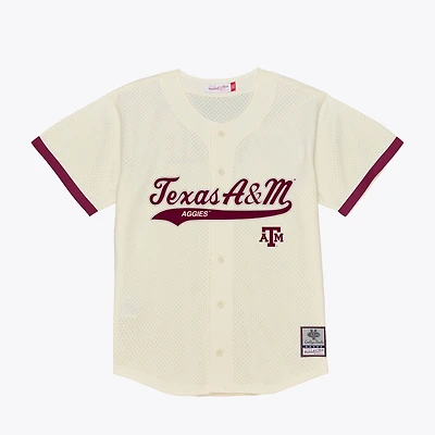 Maillot de baseball d'entraînement Mitchell & Ness crème Texas A&M Aggies pour homme, en maille et à boutons, idéal la frappe.