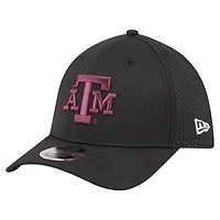Men's New Era  Black Texas A&M Aggies 39THIRTY M-Crown Flex Fit Hat