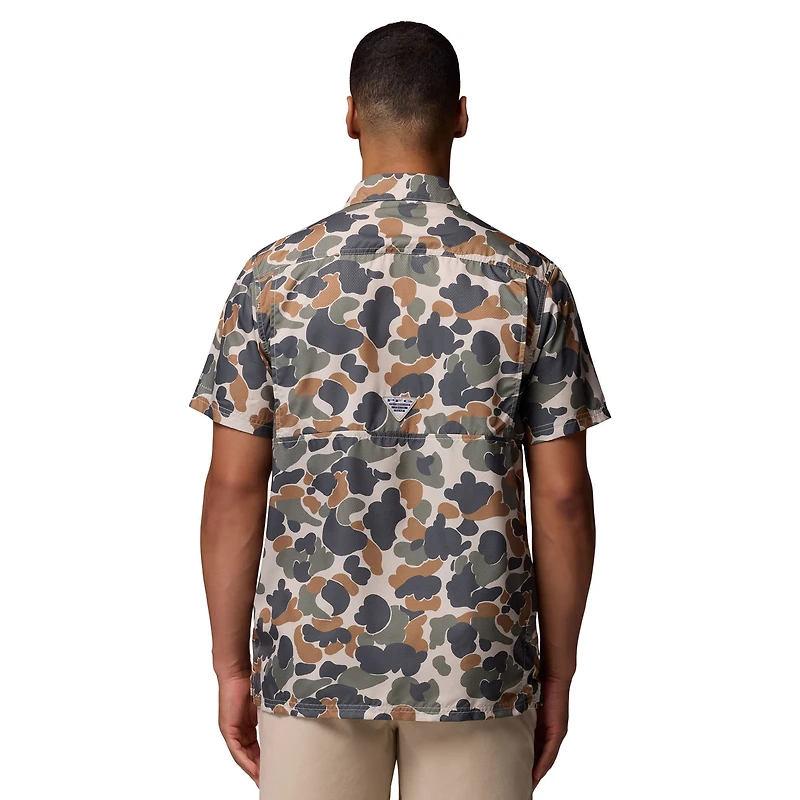 Men's Columbia Camo Texas Longhorns Super Slack Tide Omni-Wick Button-Up Shirt