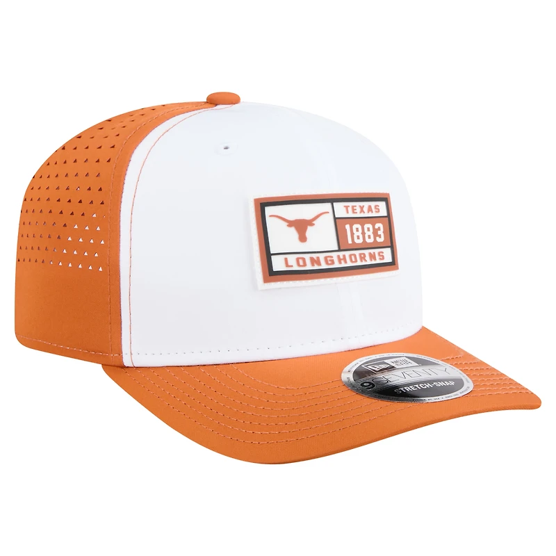 Casquette ajustable New Era 9SEVENTY pour homme, blanche/orange Texas Longhorns, perforée et patchée