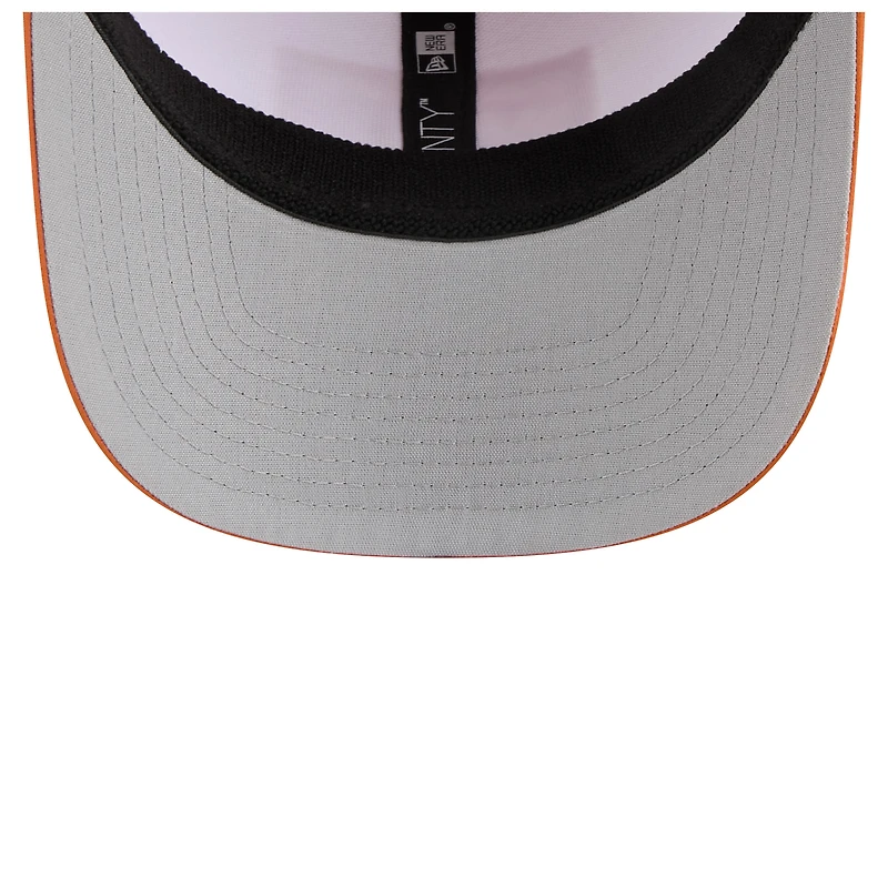 Casquette ajustable New Era 9SEVENTY pour homme, blanche/orange Texas Longhorns, perforée et patchée