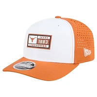 Casquette ajustable New Era 9SEVENTY pour homme, blanche/orange Texas Longhorns, perforée et patchée