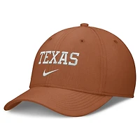 Casquette Nike Texas Orange Longhorns Rise On-Field SwooshFlex Dri-FIT Flex pour homme