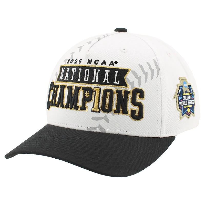 Casquette unisexe blanche Texas Longhorns 2026, championne des College World Series de softball féminin de la NCAA, ajustable pour les vestiaires.
