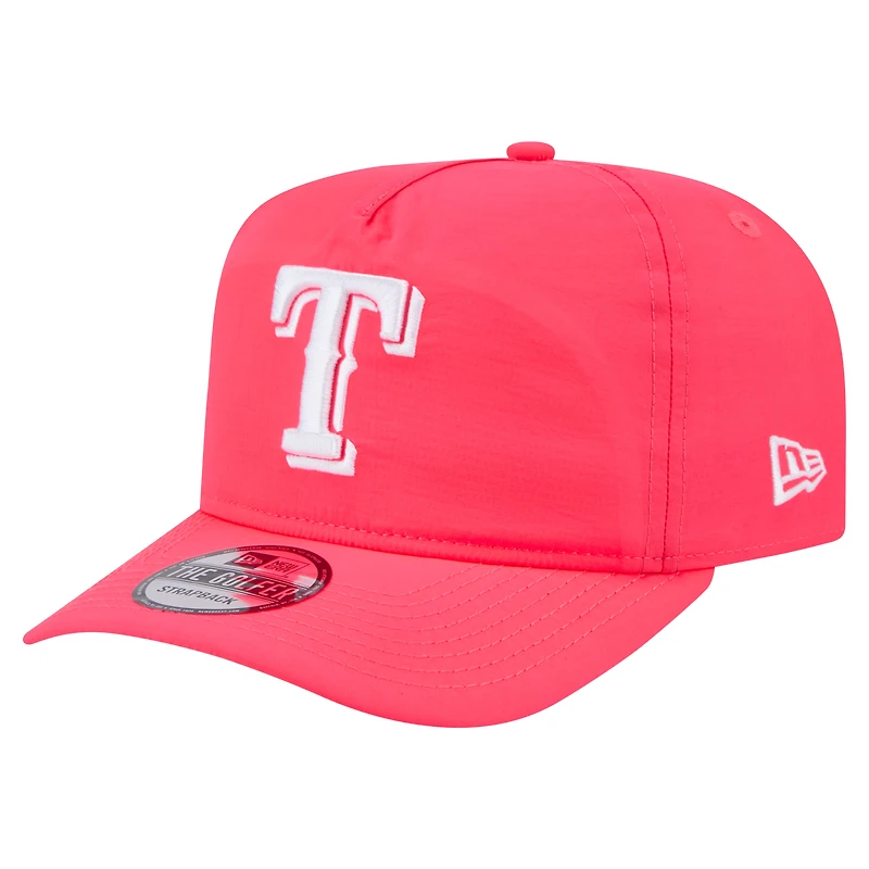 Casquette ajustable de golfeur de tous les jours rose Texas Rangers de New Era pour homme