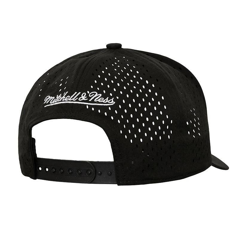 Men's Mitchell & Ness  Black Texas Rangers Perfect Icon Pro Pinch Snapback Hat