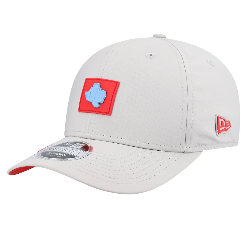 Men's New Era  Gray Texas Rangers 2026 Clubhouse Alternate 39THIRTY Flex Hat