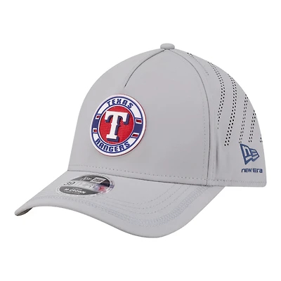 Men's New Era Gray Texas Rangers Patch 39THIRTY A-Frame M-Crown Perforated Flex Hat