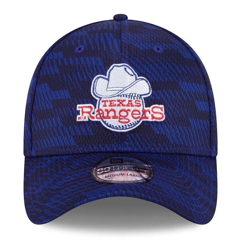 Casquette MLB Clubhouse 39THIRTY Flex 2025 des Rangers du Texas de New Era pour homme