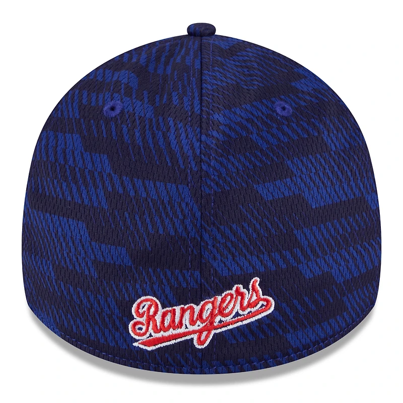 Casquette MLB Clubhouse 39THIRTY Flex 2025 des Rangers du Texas de New Era pour homme