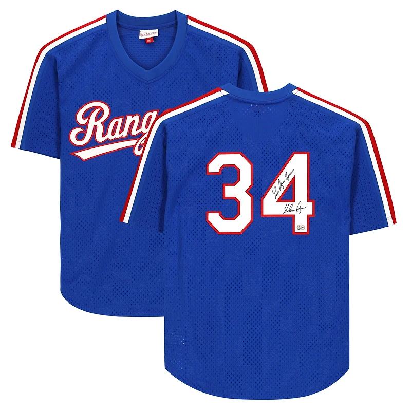 Maillot authentique Mitchell & Ness autographié par Nolan Ryan, joueur des Royal Texas Rangers, avec inscription « The Ryan Express ».